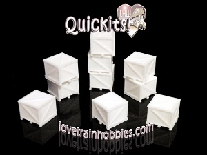 N Scale Warehouse Detail Parts Pallets Drums Crates boxes