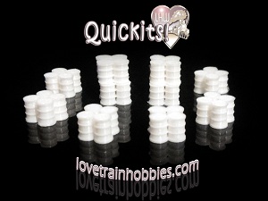 N Scale Warehouse Detail Parts Pallets Drums Crates boxes